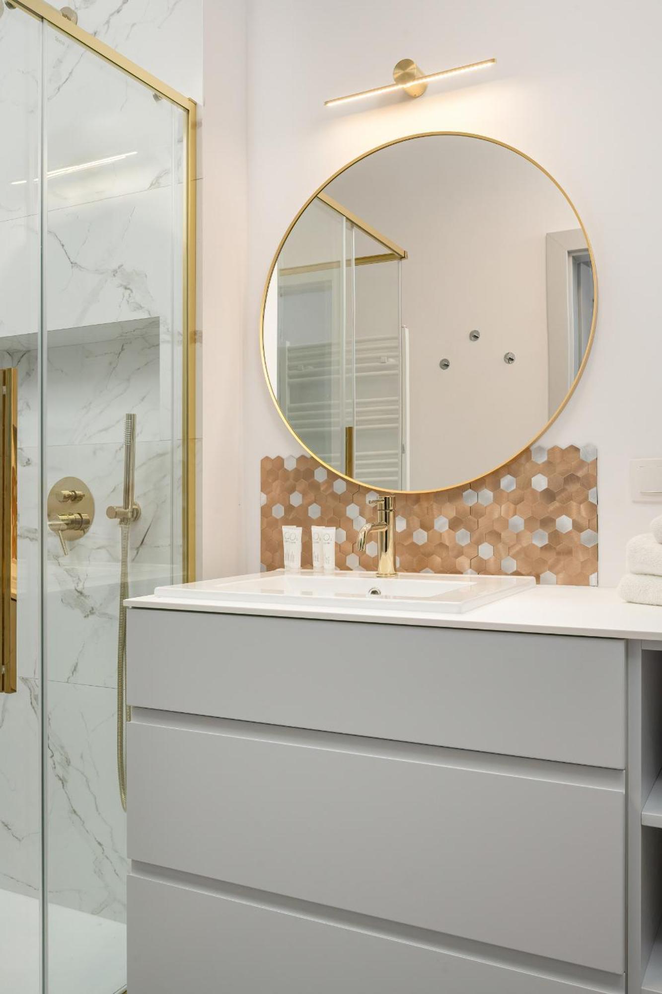 Michalczyka Stylish Apartment With Parking In The City Center Of Wroclaw By Noclegi Renters ภายนอก รูปภาพ