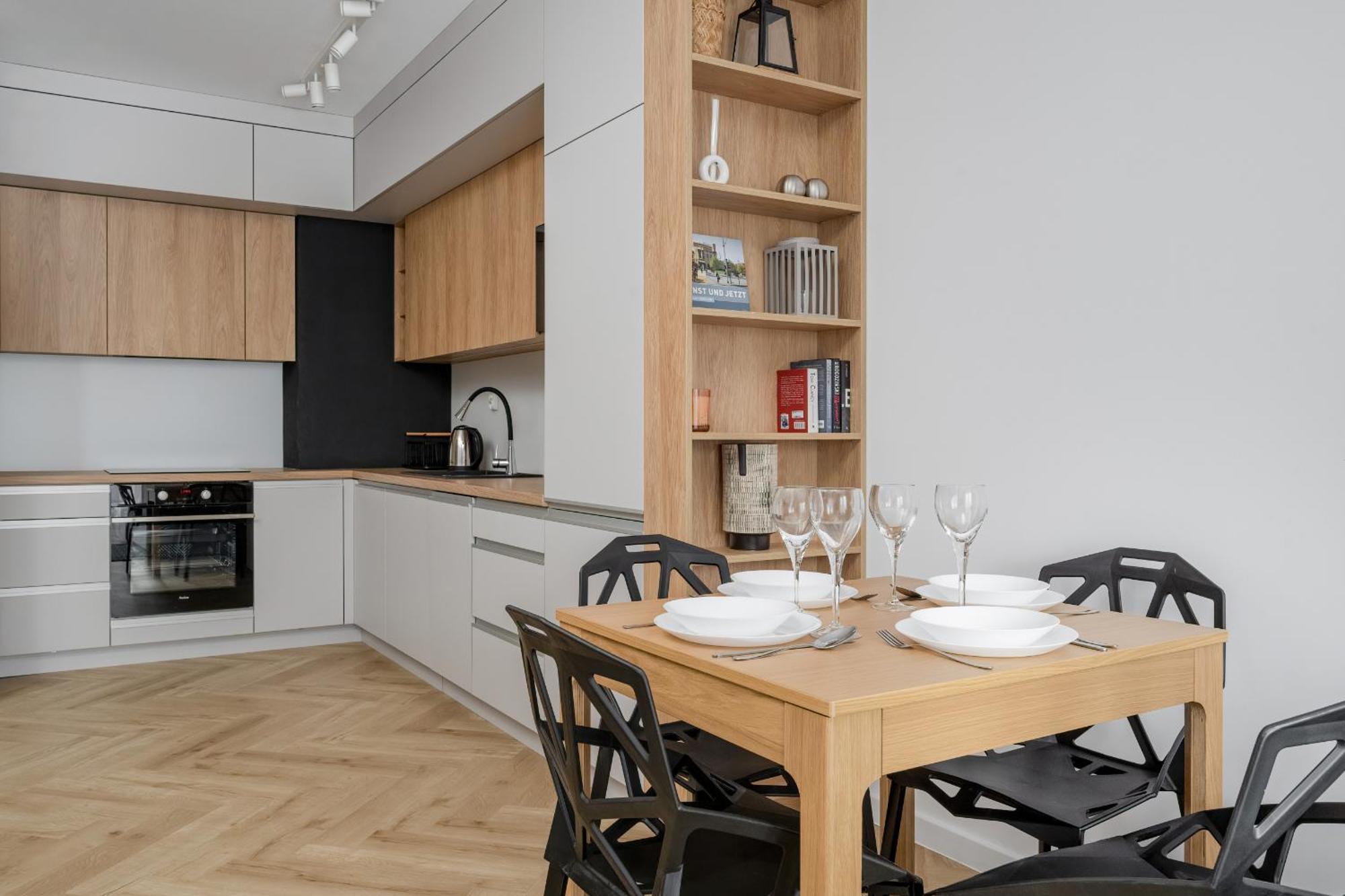 Michalczyka Stylish Apartment With Parking In The City Center Of Wroclaw By Noclegi Renters ภายนอก รูปภาพ